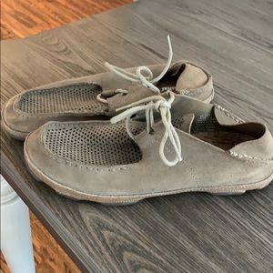 Olukai lace up Kohana